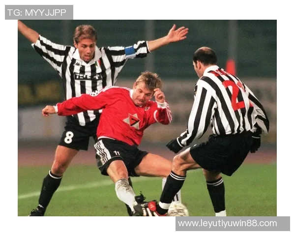 萨巴蒂尼强调高层团结是尤文更衣室和谐的基础选帅需达成一致意见 萨巴蒂尼强调高层团结是尤文更衣室和谐的基础选帅需达成一致意见