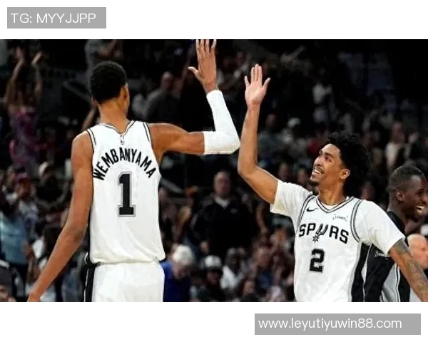 哈珀赞队友卡斯尔表现出色称球队因他上场变化显著