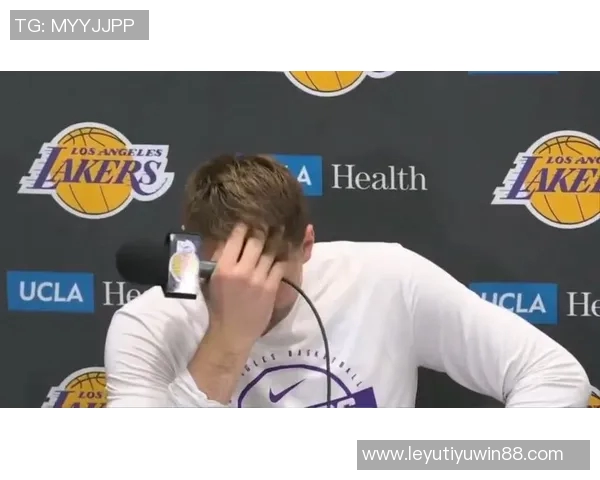 东契奇赛后拒绝媒体采访引发热议手感冰冷成焦点