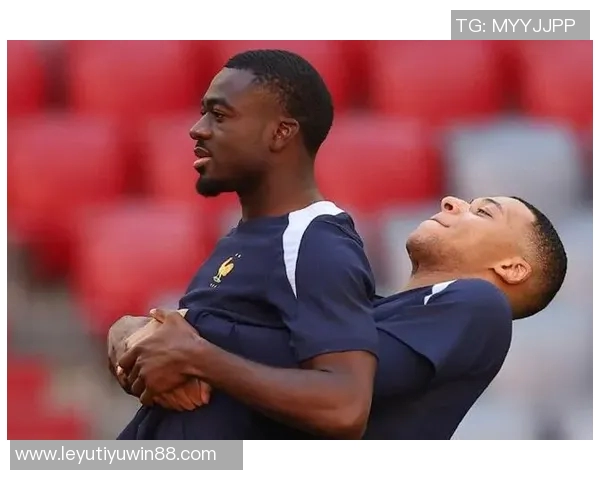 经纪人称M福法纳具备成为姆巴佩级巨星的潜力目标锁定红军和曼城等豪门 经纪人称M福法纳具备成为姆巴佩级巨星的潜力目标锁定红军和曼城等豪门